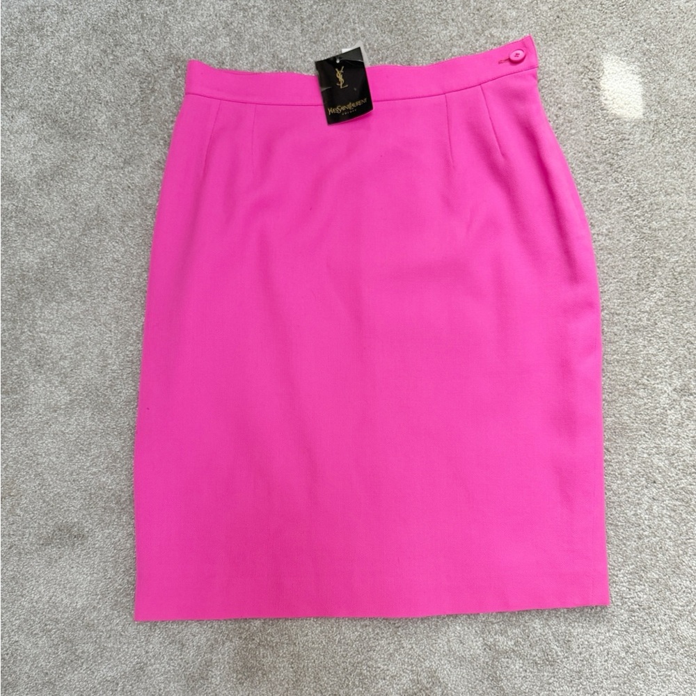 VINTAGE Yves Saint Laurent - Pink, Lightweight Wool Pencil Skirt - US 12 - NWT